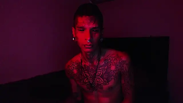 Snapshot of black_firex chatting on October 9, 2025, 6:17 pm black firex online show from October 9, 2025, 6:17 pm