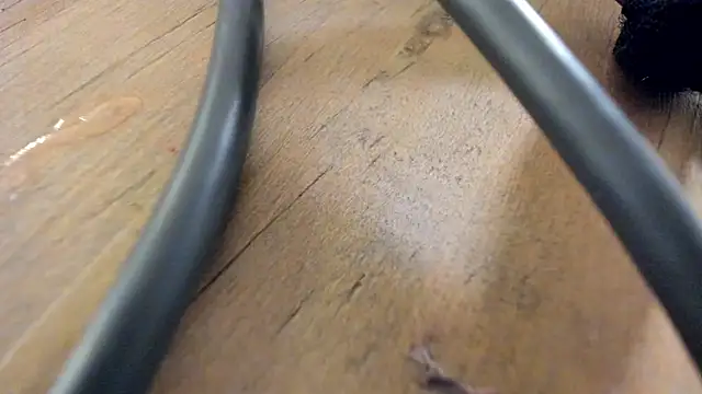 aishathornee online show from December 3, 2025, 9:24 pm