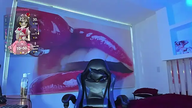 Snapshot of Raven_Rouge_ chatting on October 4, 2025, 10:57 am Raven Rouge online show from October 4, 2025, 10:57 am