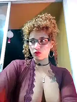 Vikyvoyeur online show from September 25, 2025, 1:09 am