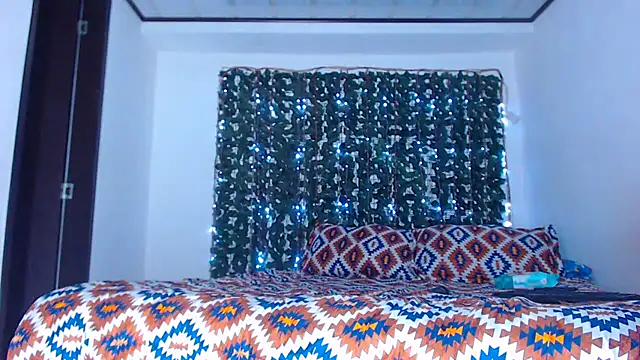 Snapshot of zhannaya_jhaen_ chatting on October 17, 2025, 9:06 pm zhannaya jhaen online show from October 17, 2025, 9:06 pm