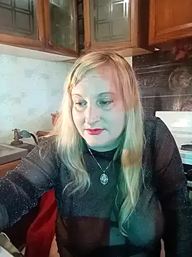 Snapshot of XHelenaX90 chatting on October 18, 2025, 1:45 pm XHelenaX90 online show from October 18, 2025, 1:45 pm