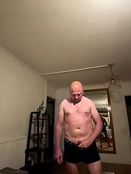 Attila120 online show from October 6, 2025, 5:05 am