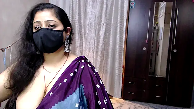 Snapshot of sexy_indianboobs chatting on July 7, 2026, 11:47 am sexy indianboobs online show from July 7, 2026, 11:47 am
