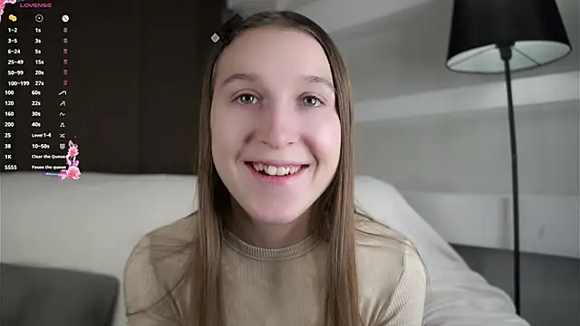 NanaMertins online show from December 18, 2025, 1:11 am