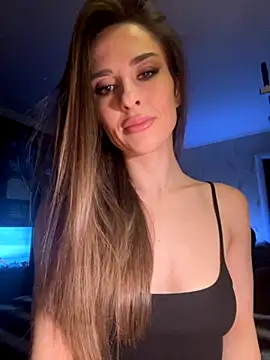 Snapshot of _shadylady_ chatting on December 3, 2025, 8:29 pm shadylady online show from December 3, 2025, 8:29 pm