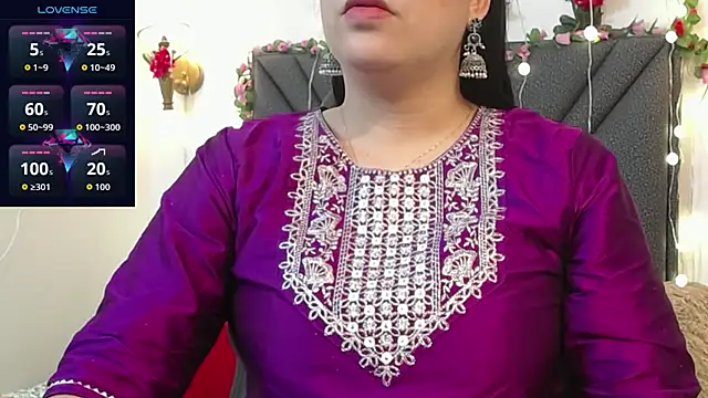 IndraKaur  online show from April 7, 2026, 11:54 am