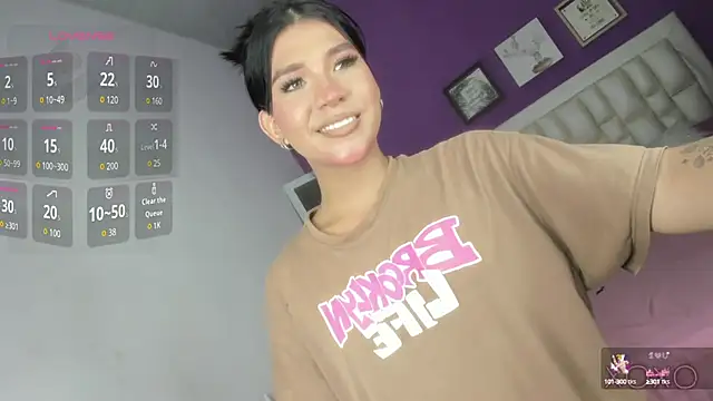 Camila-Hott1 online show from September 8, 2025, 6:40 pm