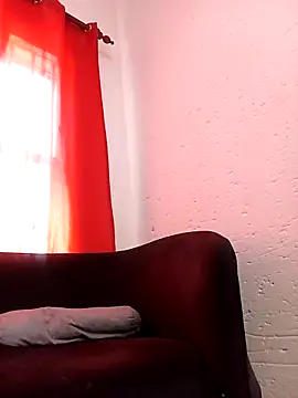 CandyNaynay online show from October 13, 2025, 10:37 am