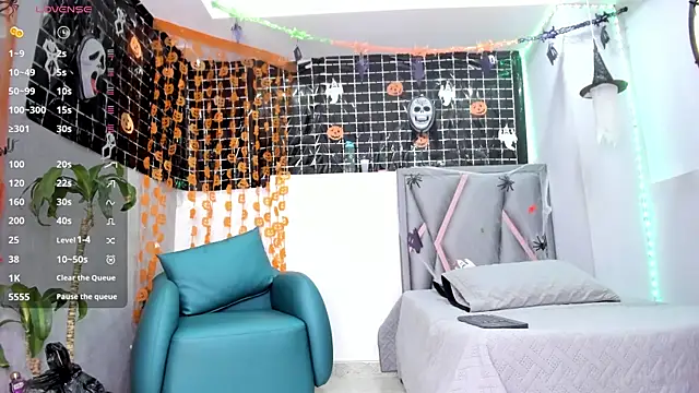 Snapshot of aurora_tziu chatting on October 22, 2025, 3:51 am aurora tziu online show from October 22, 2025, 3:51 am