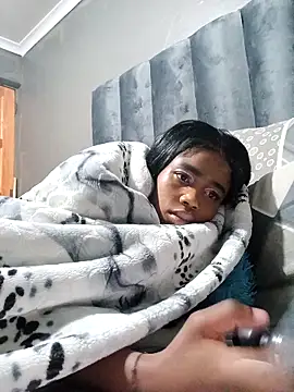 ExoticCandyx online show from April 15, 2026, 7:58 pm