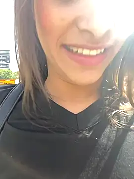 Snapshot of Hannacooper3 chatting on November 10, 2025, 7:24 pm Hannacooper3 online show from November 10, 2025, 7:24 pm