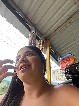 Snapshot of Isaa-Sweet chatting on February 24, 2026, 4:05 pm Isaa-Sweet online show from February 24, 2026, 4:05 pm