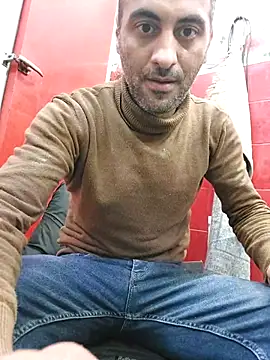 Snapshot of Mahdidido45 chatting on February 16, 2026, 8:38 pm Mahdidido45 online show from February 16, 2026, 8:38 pm