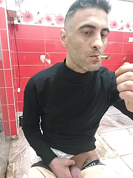 Snapshot of Mahdidido45 chatting on March 20, 2026, 8:14 pm Mahdidido45 online show from March 20, 2026, 8:14 pm