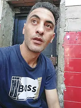 Snapshot of Mahdidido45 chatting on July 18, 2026, 4:22 pm Mahdidido45 online show from July 18, 2026, 4:22 pm