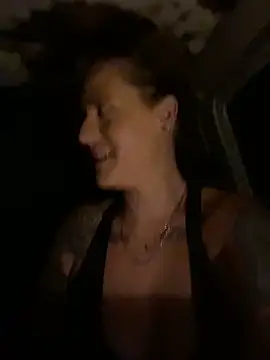 Snapshot of OdetteDelane chatting on October 2, 2025, 11:50 am OdetteDelane online show from October 2, 2025, 11:50 am