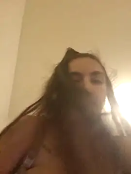 Michou02xXx online show from December 21, 2025, 10:39 pm