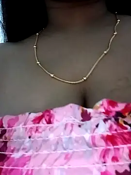 Hot-Soniya733 online show from July 7, 2026, 4:44 pm