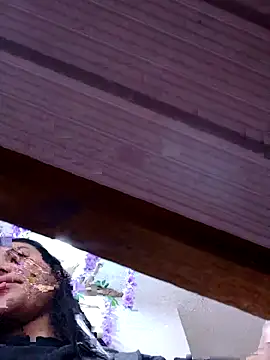 burbuja02 online show from November 2, 2025, 2:30 pm