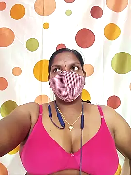 Snapshot of Tamil_Abinaya chatting on September 22, 2025, 5:04 pm Tamil Abinaya online show from September 22, 2025, 5:04 pm