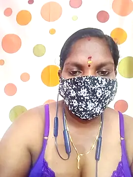 Snapshot of Tamil_Abinaya chatting on October 11, 2025, 5:11 pm Tamil Abinaya online show from October 11, 2025, 5:11 pm