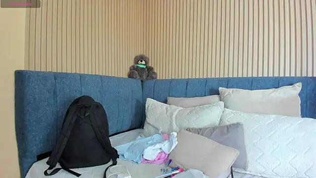 Snapshot of angel_ponce chatting on November 9, 2025, 12:14 pm angel ponce online show from November 9, 2025, 12:14 pm