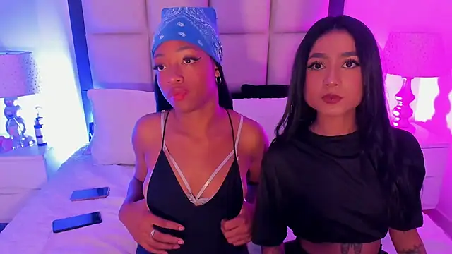 Snapshot of ElisabettaMonroy chatting on November 12, 2025, 5:35 pm ElisabettaMonroy online show from November 12, 2025, 5:35 pm