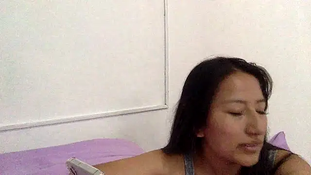 Snapshot of AlbyberCH chatting on November 2, 2025, 8:44 pm AlbyberCH online show from November 2, 2025, 8:44 pm