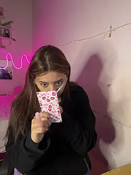 SoftLady S33 online show from May 26, 2026, 2:35 pm