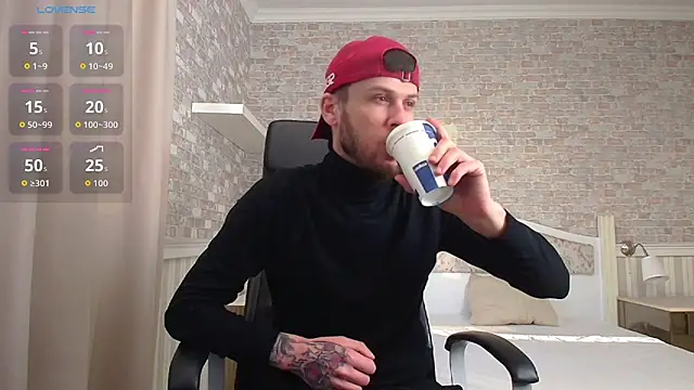 JonahShaw online show from April 16, 2026, 4:24 am