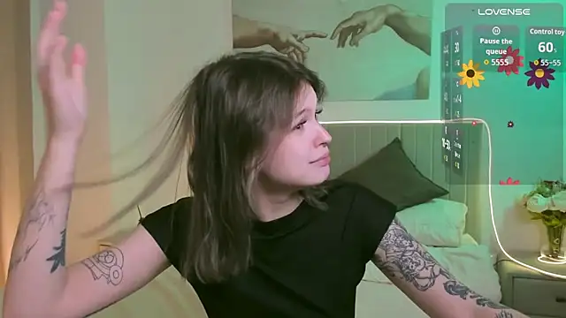 Snapshot of Lisa_Blossom chatting on October 23, 2025, 6:02 am Lisa Blossom online show from October 23, 2025, 6:02 am