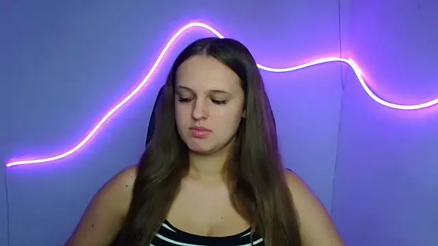 Snapshot of Aurora_White chatting on September 24, 2025, 11:13 am Aurora White online show from September 24, 2025, 11:13 am