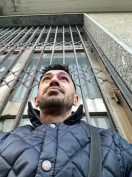 piacentino69 online show from November 10, 2025, 6:56 am