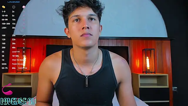 Leo Savage  online show from May 15, 2026, 4:08 am