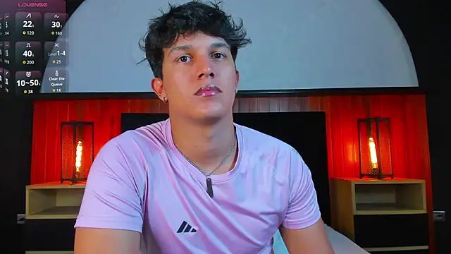 Leo Savage  online show from May 22, 2026, 4:19 am