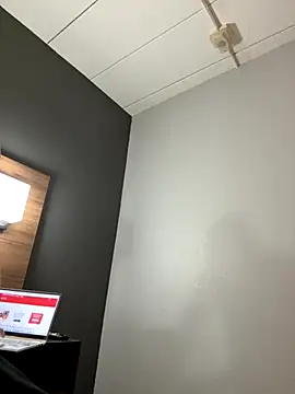 Snapshot of Throatgoat2026 chatting on November 3, 2025, 8:21 pm Throatgoat2026 online show from November 3, 2025, 8:21 pm