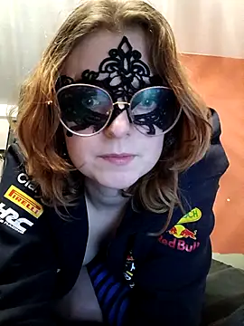 Snapshot of littlelesleytje chatting on January 15, 2026, 9:18 pm littlelesleytje online show from January 15, 2026, 9:18 pm