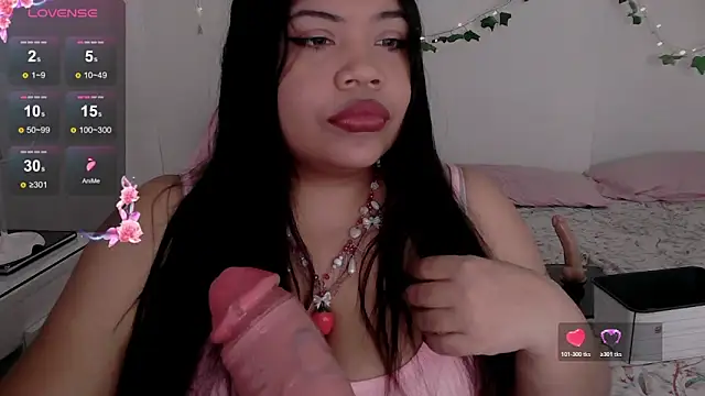 Juicy elenxx online show from March 21, 2026, 11:19 pm