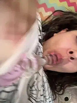 maru0424  online show from February 19, 2026, 4:14 pm