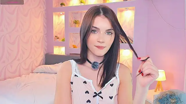 TeriRipka online show from October 26, 2025, 7:09 pm