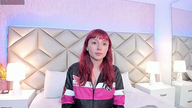 Snapshot of dafnne_hall chatting on September 9, 2025, 4:34 am dafnne hall online show from September 9, 2025, 4:34 am