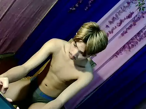 addicted to alex online show from November 19, 2025, 1:33 pm