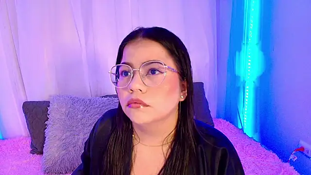 LilyRousee online show from February 6, 2026, 2:16 am