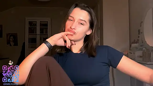 DarlineBrustera online show from November 16, 2025, 2:22 pm