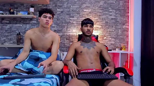 Snapshot of Theimperialboys_ chatting on June 5, 2026, 6:52 am Theimperialboys online show from June 5, 2026, 6:52 am