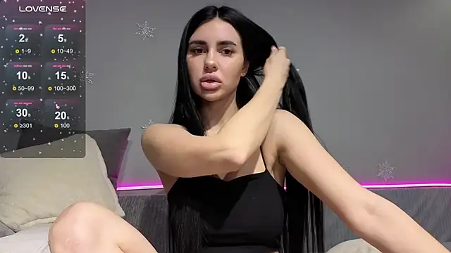 Mary  foxy online show from December 17, 2025, 9:10 pm