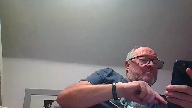 Snapshot of naughtygrandad1 chatting on February 9, 2026, 7:07 pm naughtygrandad1 online show from February 9, 2026, 7:07 pm
