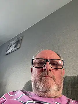 Snapshot of naughtygrandad1 chatting on February 21, 2026, 8:59 am naughtygrandad1 online show from February 21, 2026, 8:59 am