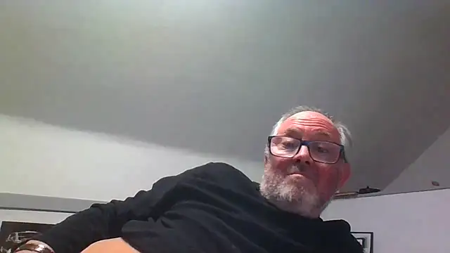 Snapshot of naughtygrandad1 chatting on February 22, 2026, 7:34 pm naughtygrandad1 online show from February 22, 2026, 7:34 pm